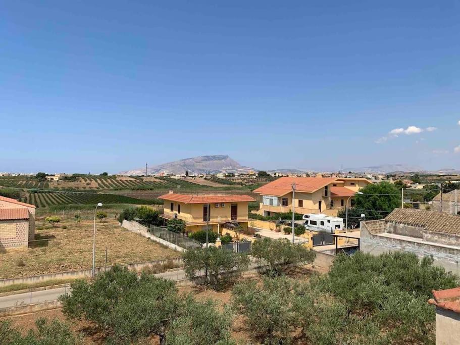 Casa Vacanza Torre Di Mezzo - Tramonto มาราอูซา ภายนอก รูปภาพ