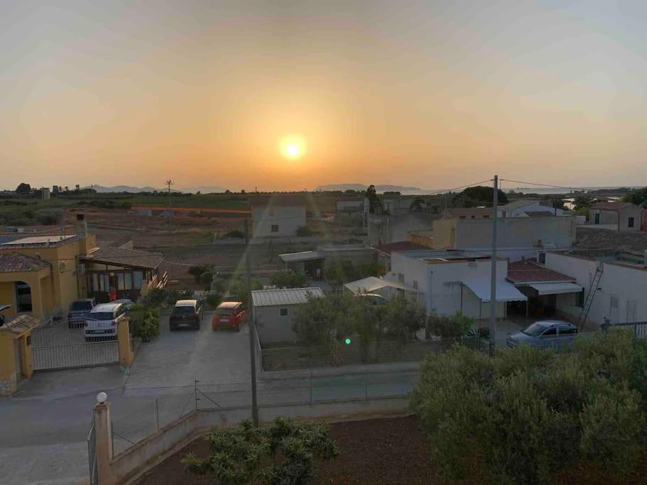 Casa Vacanza Torre Di Mezzo - Tramonto มาราอูซา ภายนอก รูปภาพ